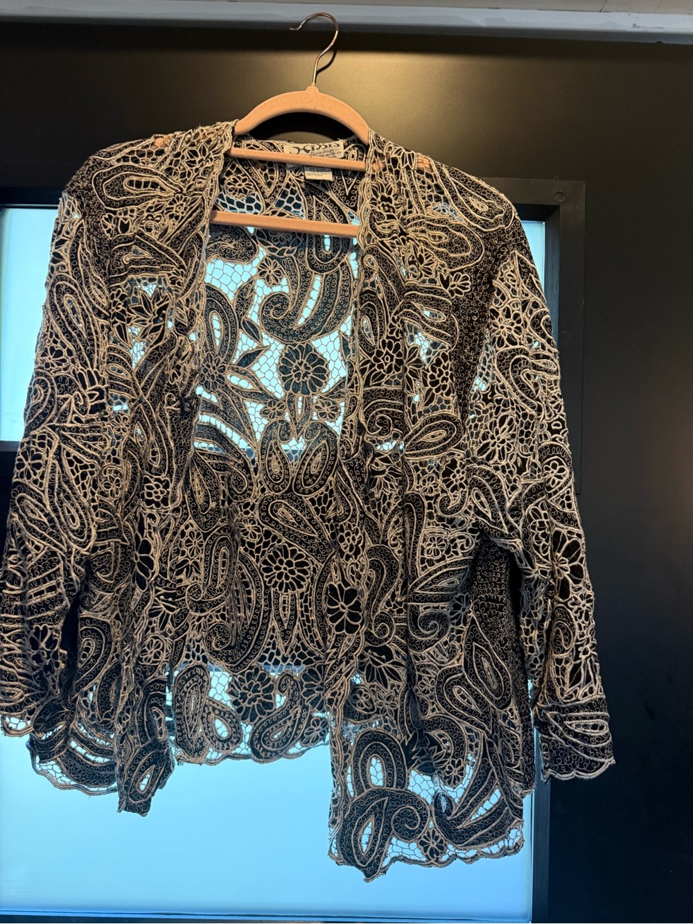 Open-Front Lace Tunic Cardigan - Black & Cream